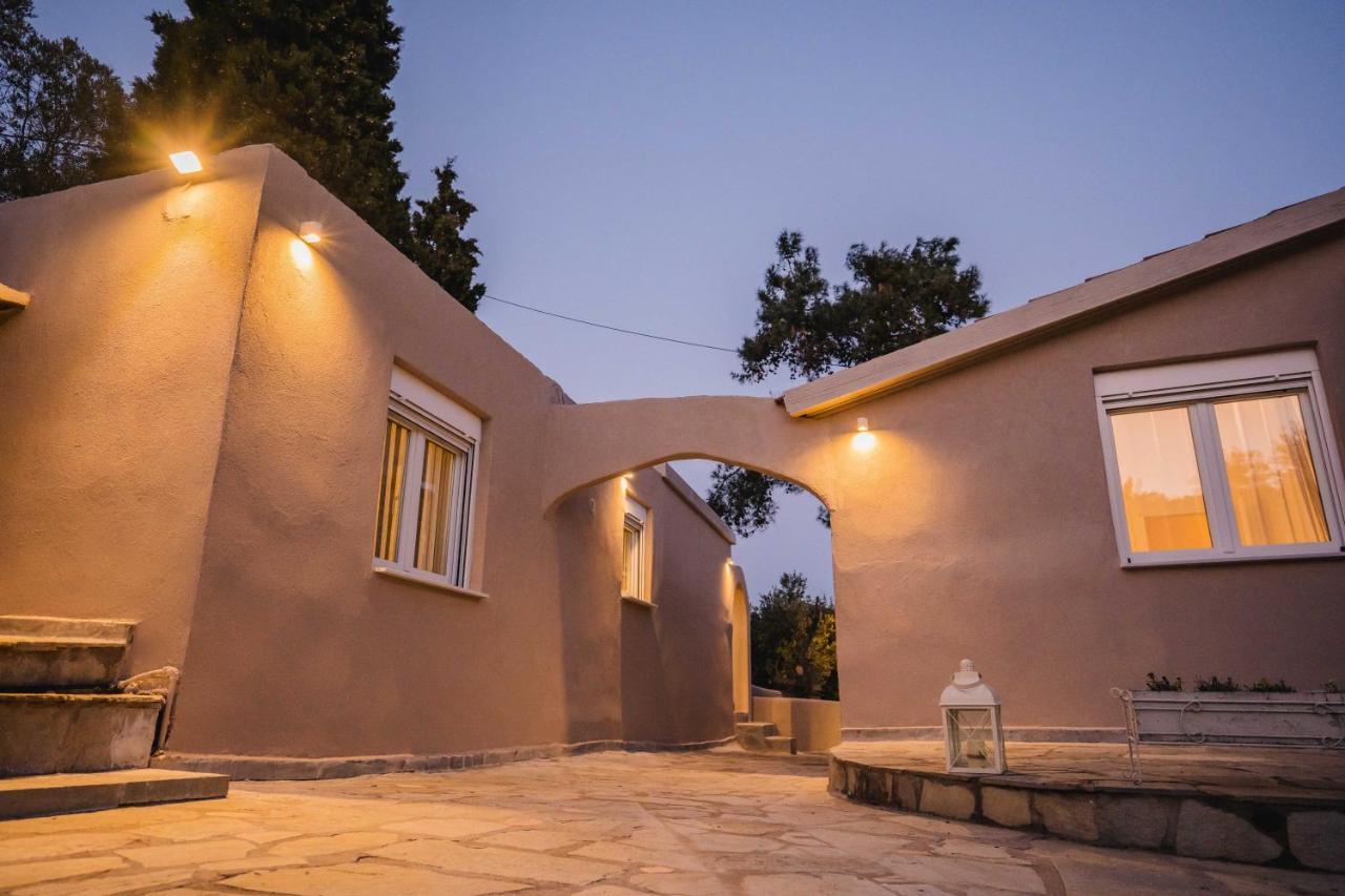 Our House 2 Luxury Suites Kavala Exterior foto